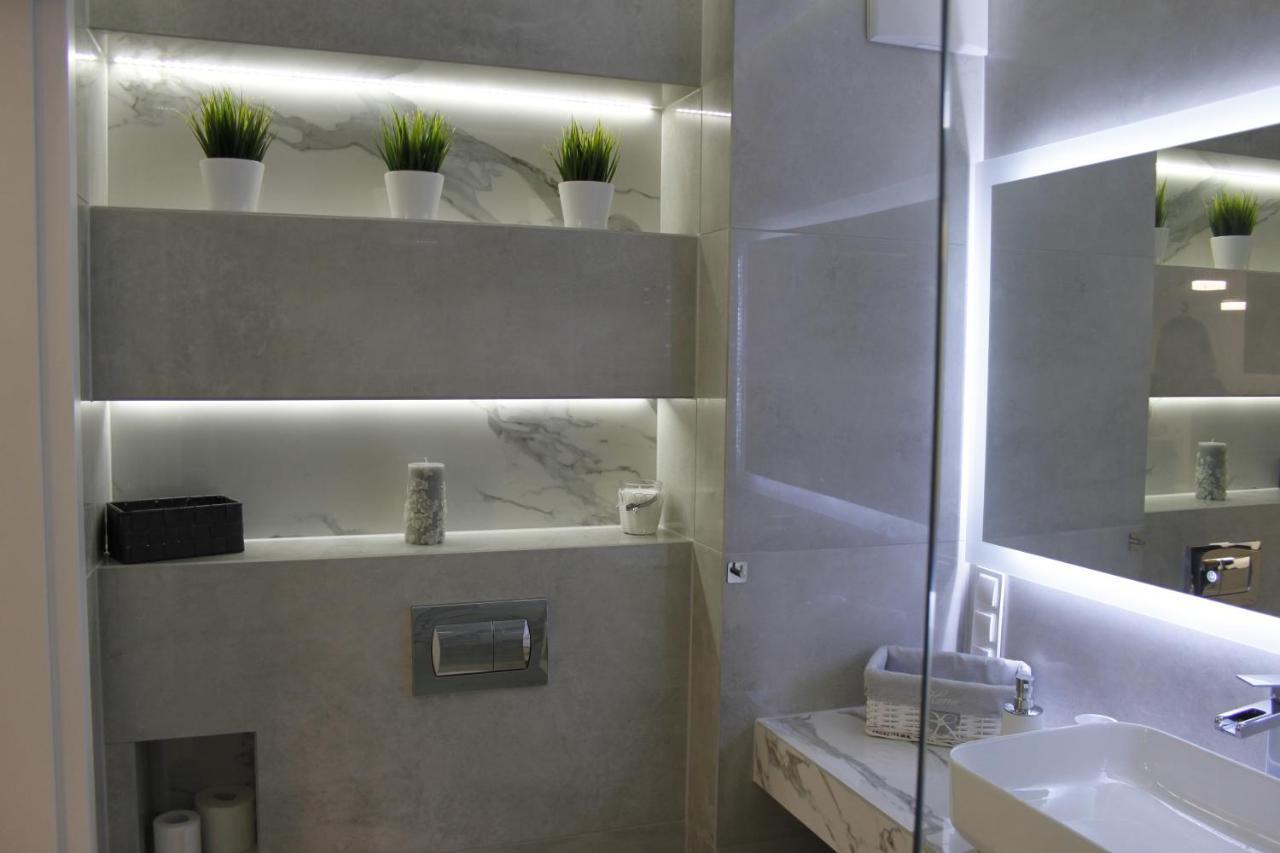 Apartament Wroclaw Centrum Galeria Magnolia מראה חיצוני תמונה